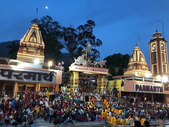Parmath Niketan Temple